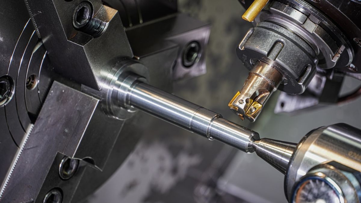 Lathe & Precision Machining — Mega Structure Contracting & Trading Co.